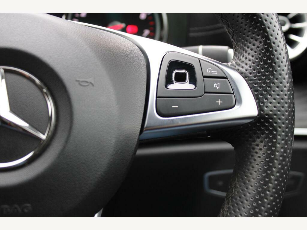 Mercedes-Benz E Class E 220 D Amg Line Premium Plus Red #12