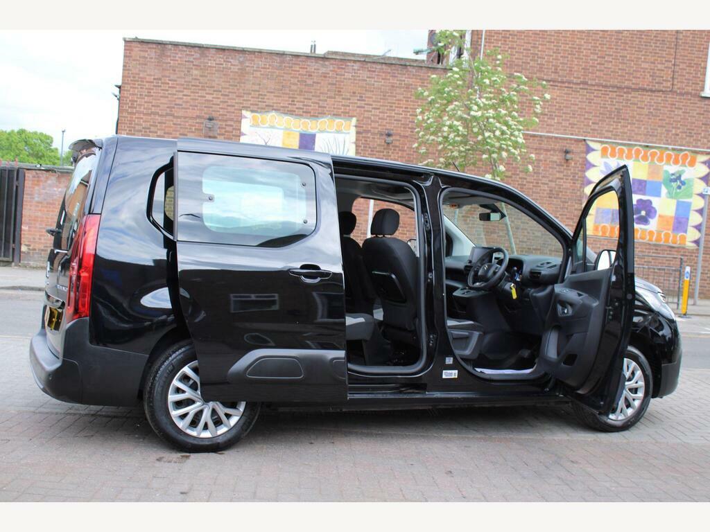 Citroen e-Berlingo Feel XL Grey #17