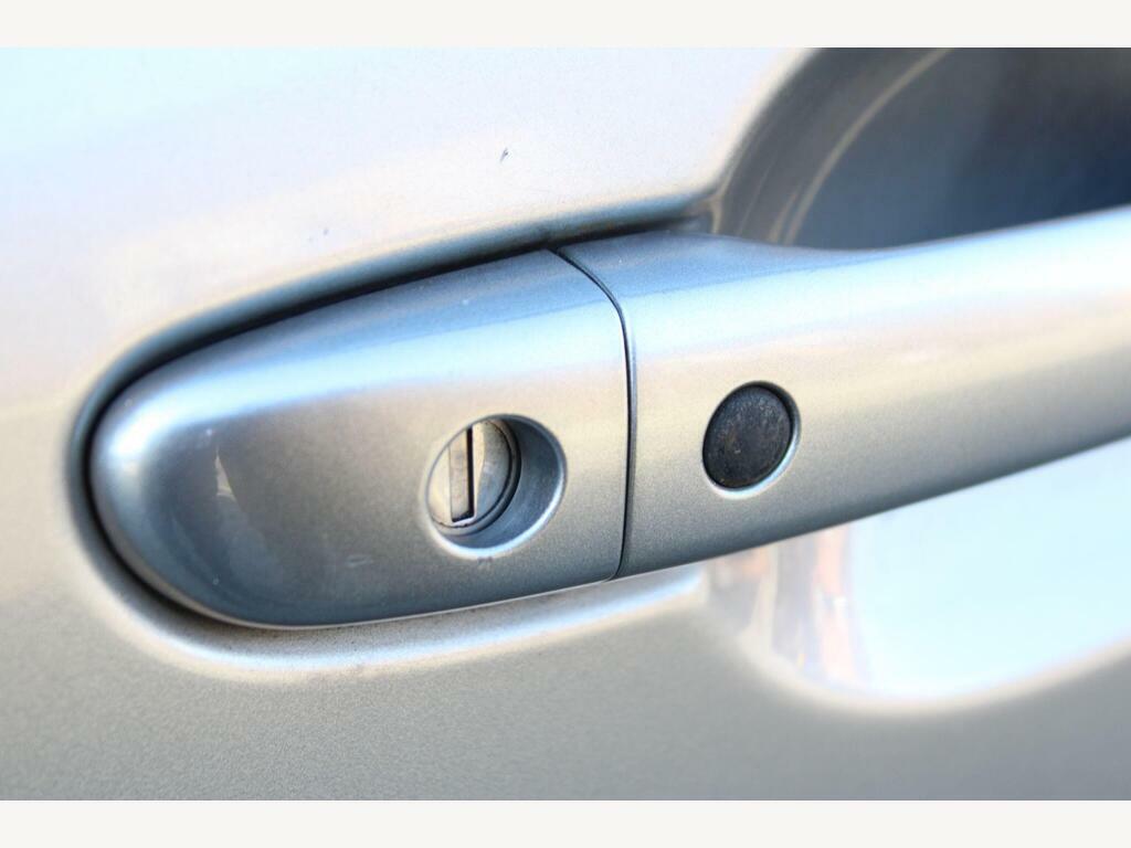 Mazda 3 Hatchback Silver #26