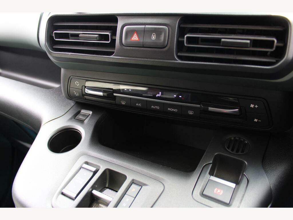 Citroen e-Berlingo 800 50Kwh Driver Edition M Panel Van #30