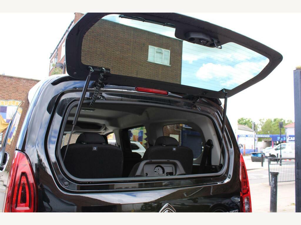 Citroen e-Berlingo 800 50Kwh Driver Edition M Panel Van #16