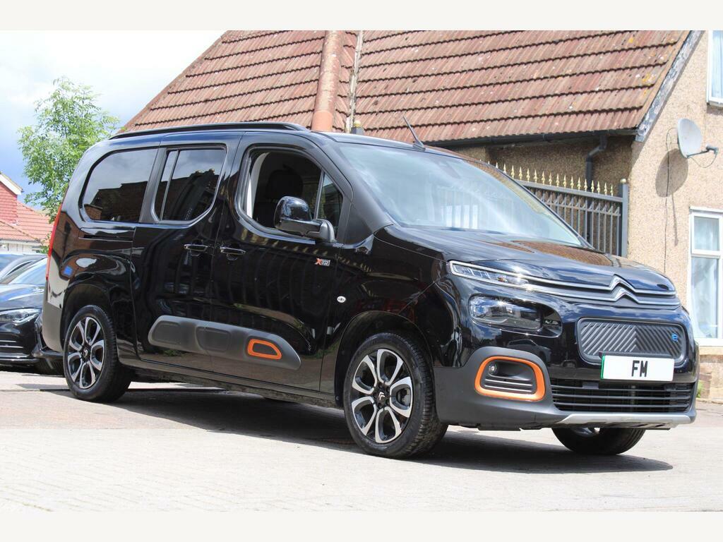 Citroen e-Berlingo 50Kwh Flair Xtr XL Black #4