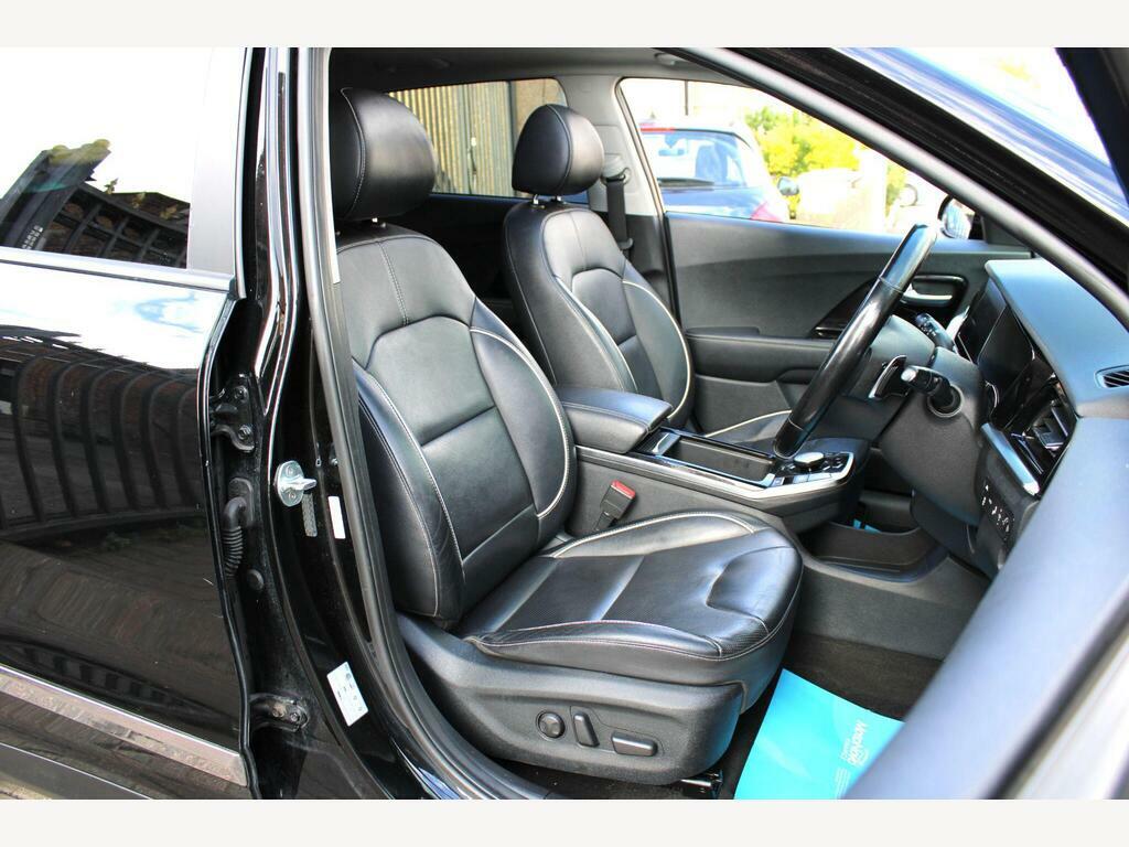 Kia e-Niro 64Kwh 4 Black #4