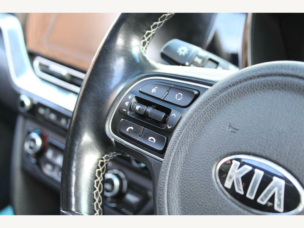 Kia e-Niro 64Kwh 2 Suv 201 Bhp Red #27