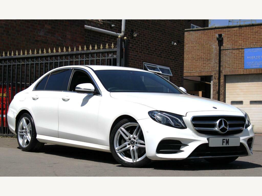 Mercedes-Benz E Class 2.0 E220d Amg Line G-tronic Euro 6 S S White