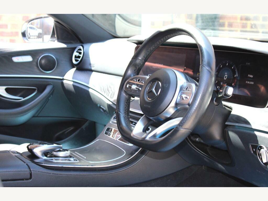 Mercedes-Benz E Class 2.0 E220d Amg Line G-tronic Euro 6 S S White #4