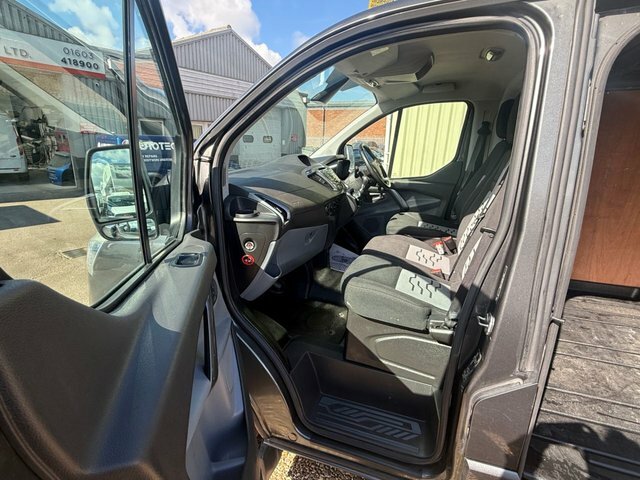 Ford Transit Custom Tdci 290 Limited Panel EU66UWW Grey #4