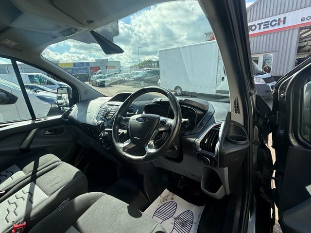 Ford Transit Custom 2.2 Tdci 125Ps Low Roof Limited Van Grey #29