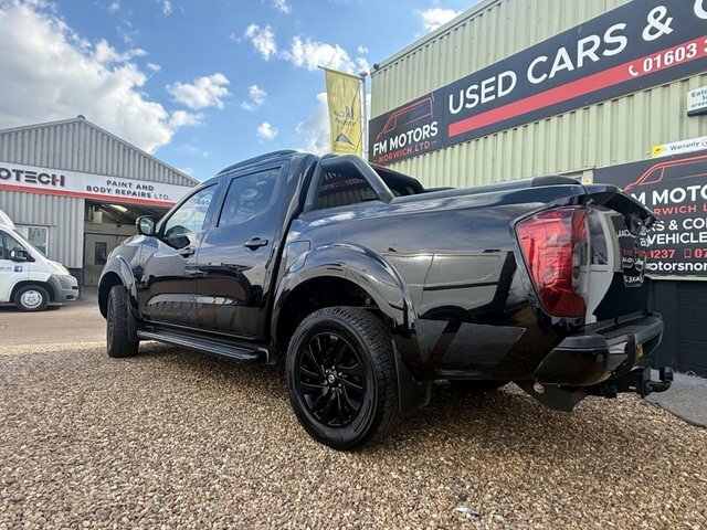 Nissan Navara Automatic Grey #17
