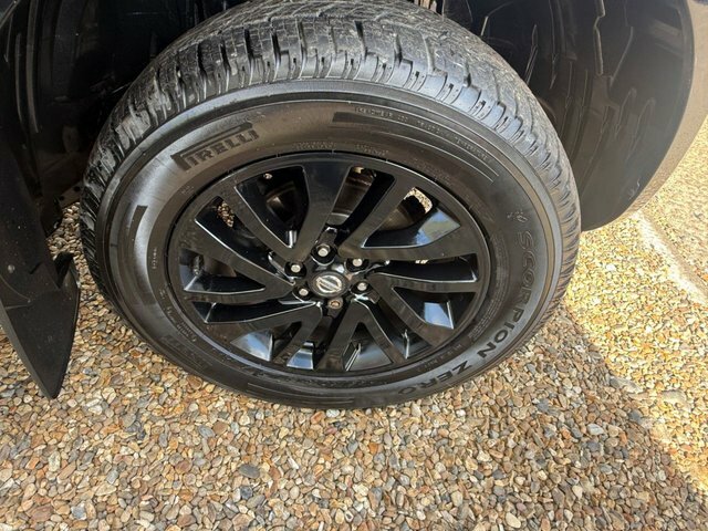 Nissan Navara Automatic Grey #33