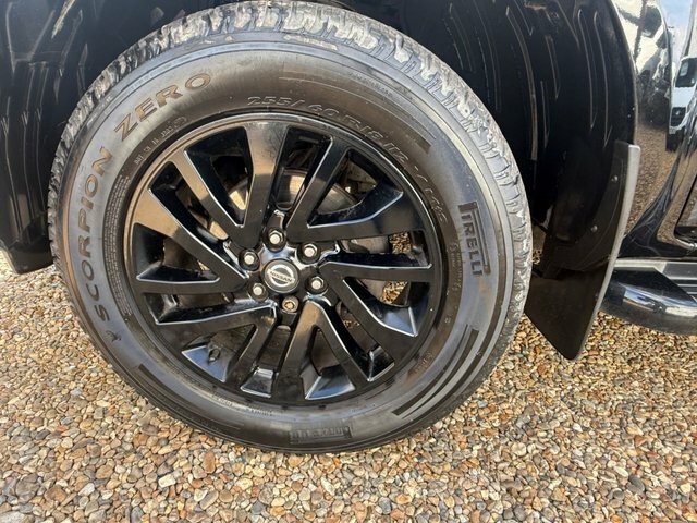 Nissan Navara Automatic Grey #30