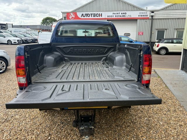 Toyota HILUX Hilux 3.0 D4d Blue #5