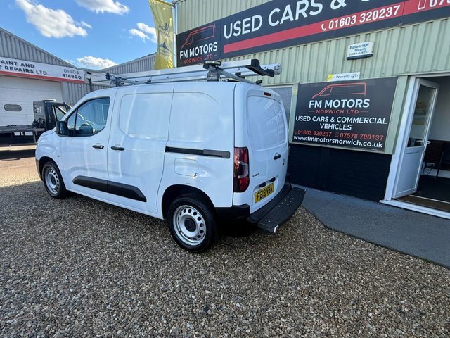 Vauxhall Combo Turbo D 2300 Edition U1152 Ulez White #12