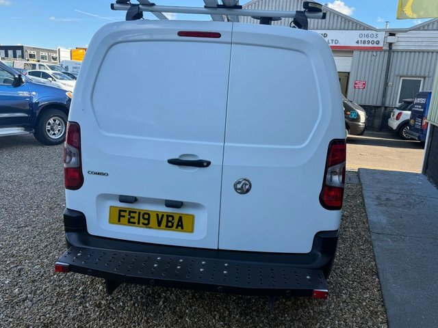 Vauxhall Combo Turbo D 2300 Edition U1152 Ulez White #10