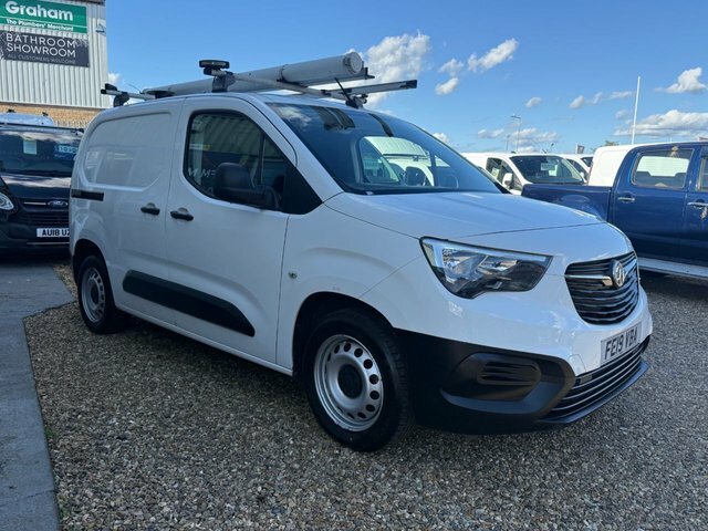Vauxhall Combo Turbo D 2300 Edition U1152 Ulez White #8