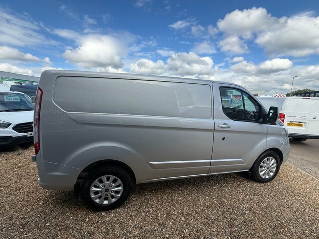 Ford Transit Custom 300 Ecoblue Limited Panel HV22UCT Silver