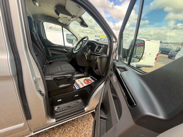 Ford Transit Custom 300 Ecoblue Limited Panel HV22UCT Silver #3