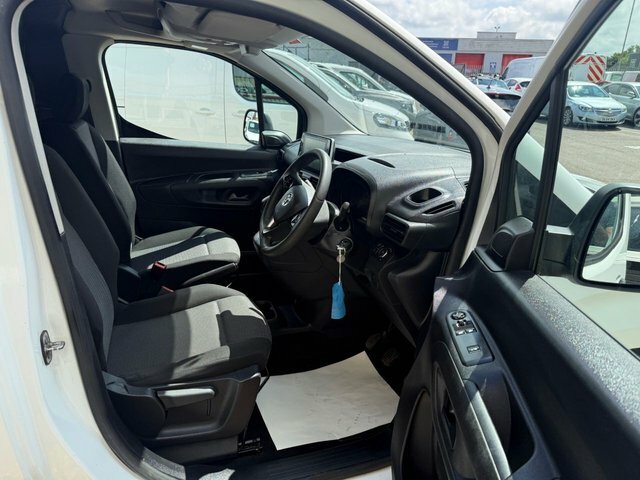 Vauxhall Combo Panel Van 1.5 Turbo D 2300 Sportive L1 H1 Euro 6 4 White #15