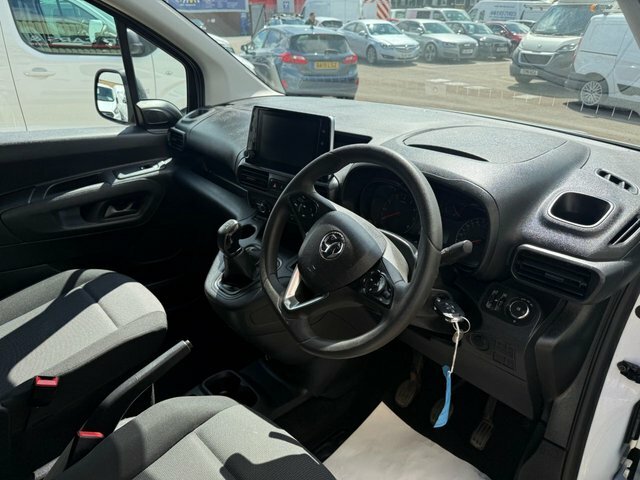 Vauxhall Combo Panel Van 1.5 Turbo D 2300 Sportive L1 H1 Euro 6 4 White #16