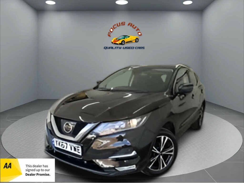 Nissan Qashqai 1.2 Dig-t N-connecta Suv Euro 6 YK67VWE Black #3