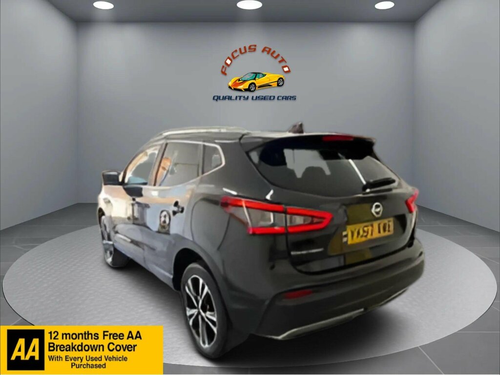 Nissan Qashqai 1.2 Dig-t N-connecta Suv Euro 6 YK67VWE Black #2