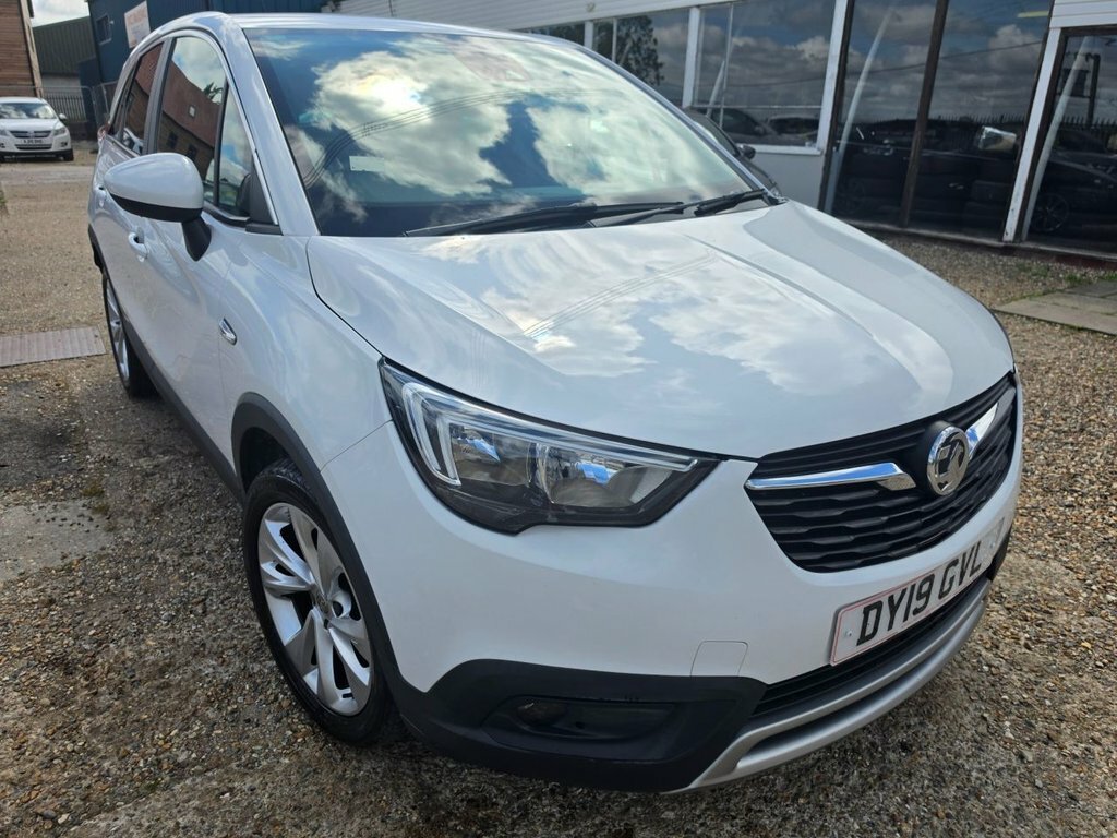 Vauxhall Crossland X 1.5L Tech Line Nav White #3
