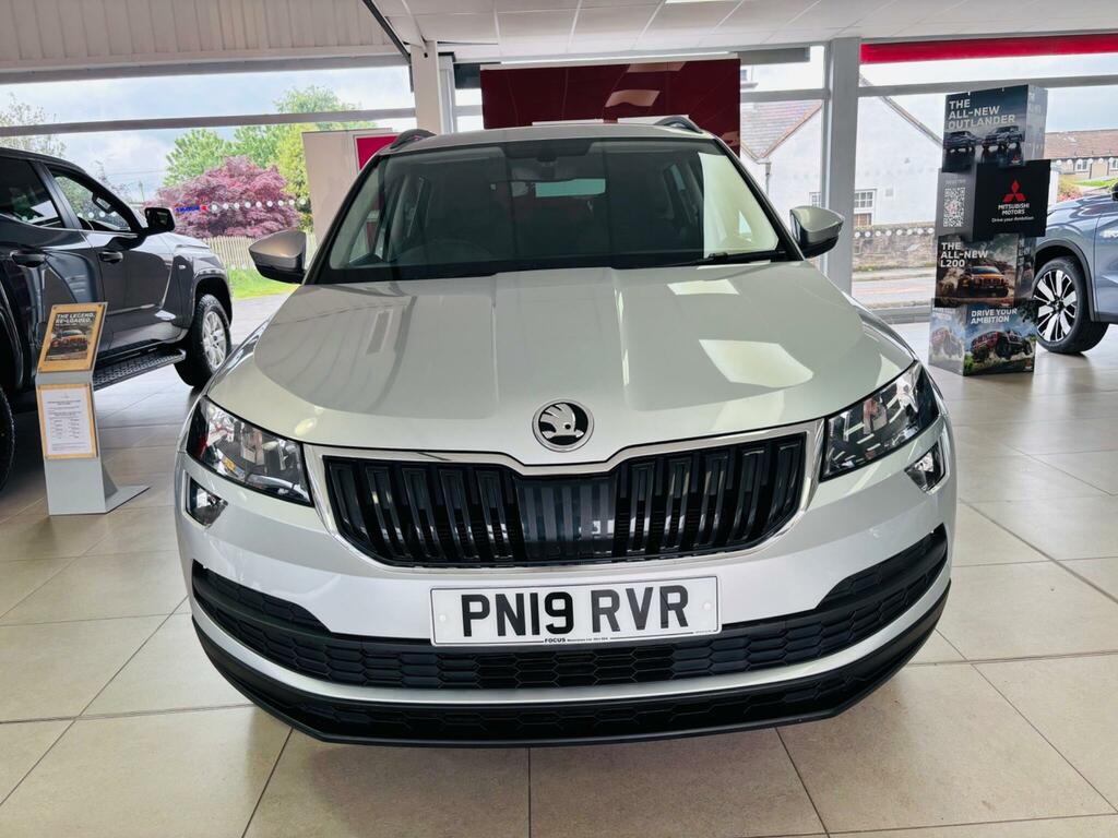 Skoda Karoq 1.6 Tdi Se Dsg Euro 6 Ss Silver #2