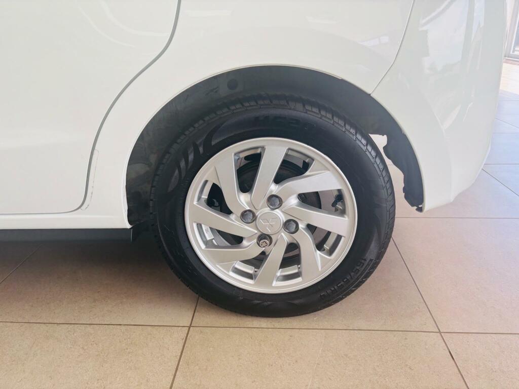 Mitsubishi Mirage 4 Black #17