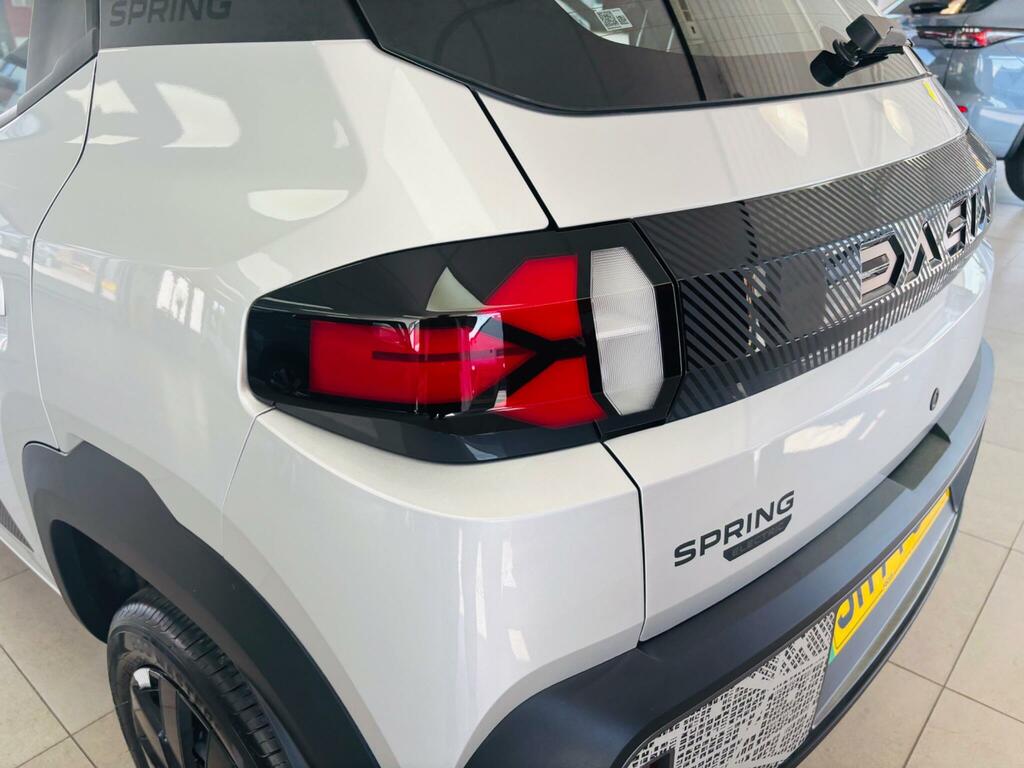 Dacia Spring Spring Extreme Ev Green #16