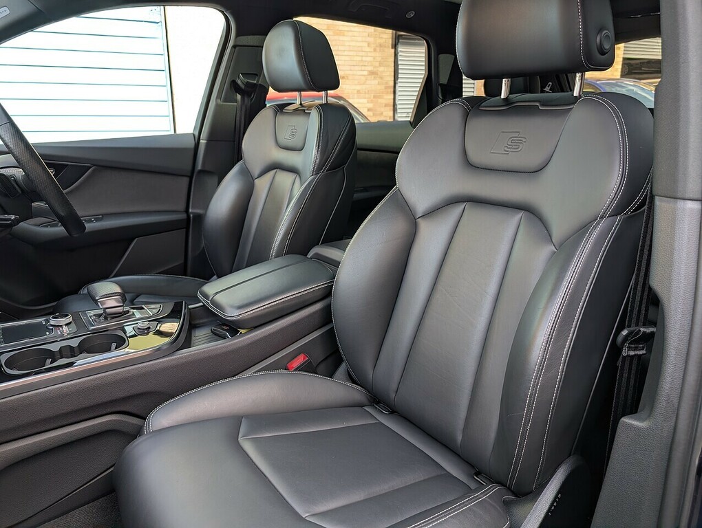 Audi Q7 3.0 Tdi V6 Black Edition Suv Tiptronic MJ18AVV Blue #4