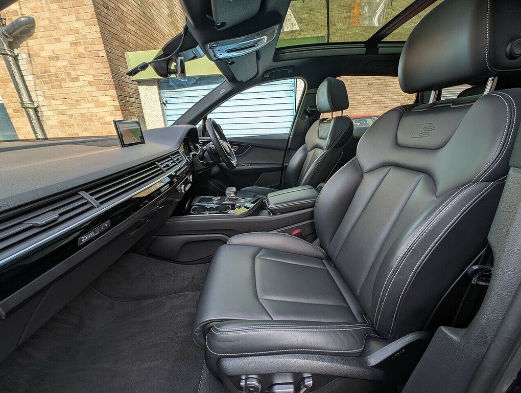 Audi Q7 3.0 Tdi V6 Black Edition Suv Tiptronic MJ18AVV Blue #3