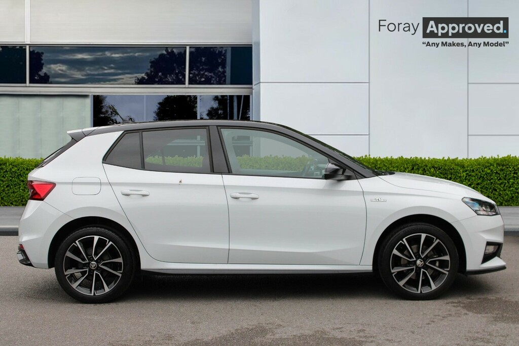 Skoda Fabia 1.0 Tsi 116 Monte Carlo ND24OSG White #5