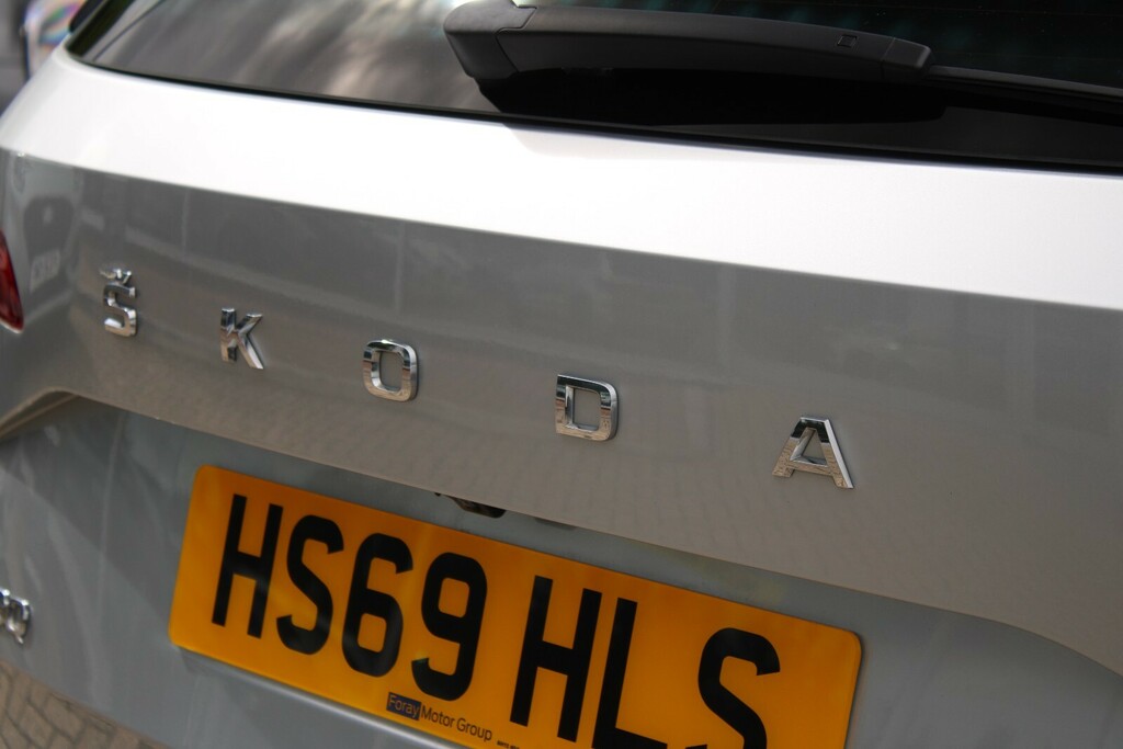 Skoda Karoq Se Technology Blue #19