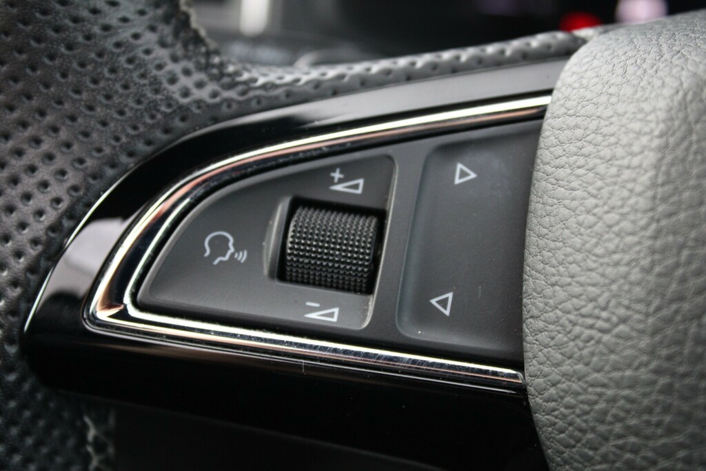 Skoda Karoq Se Technology Blue #40