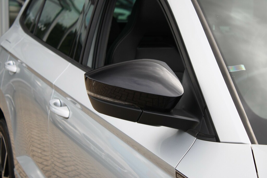 Skoda Karoq Se Technology Blue #15