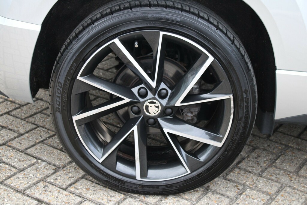 Skoda Karoq Se Technology Blue #9