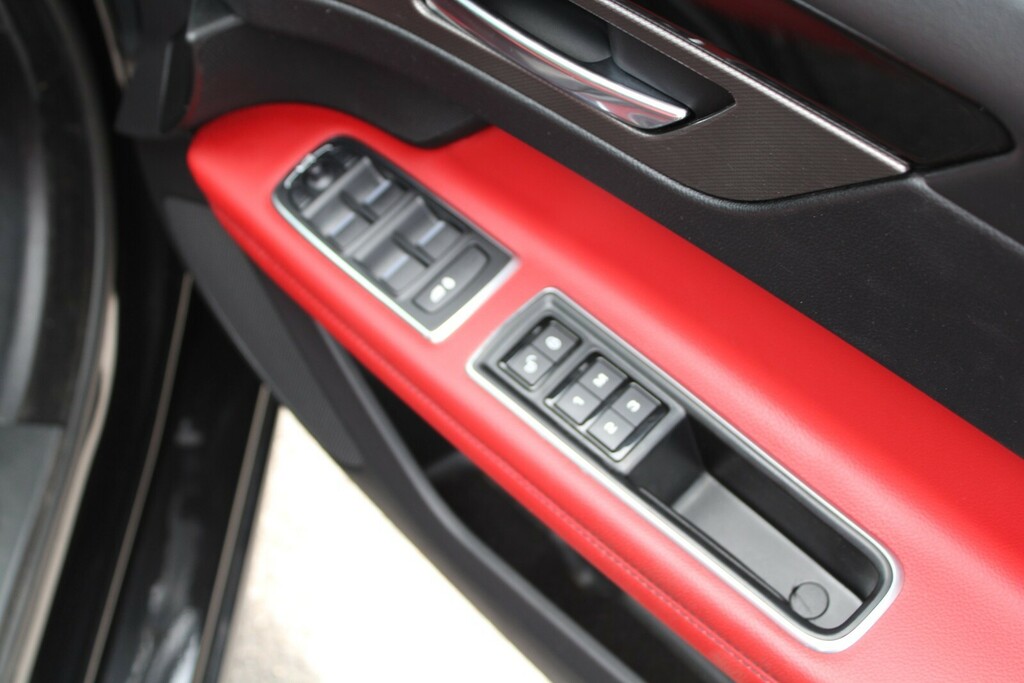 Jaguar XF 3.0D V6 S Black #38