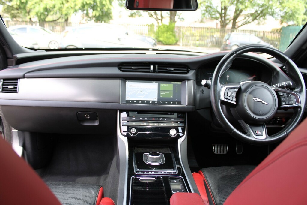 Jaguar XF 3.0D V6 S Black #14