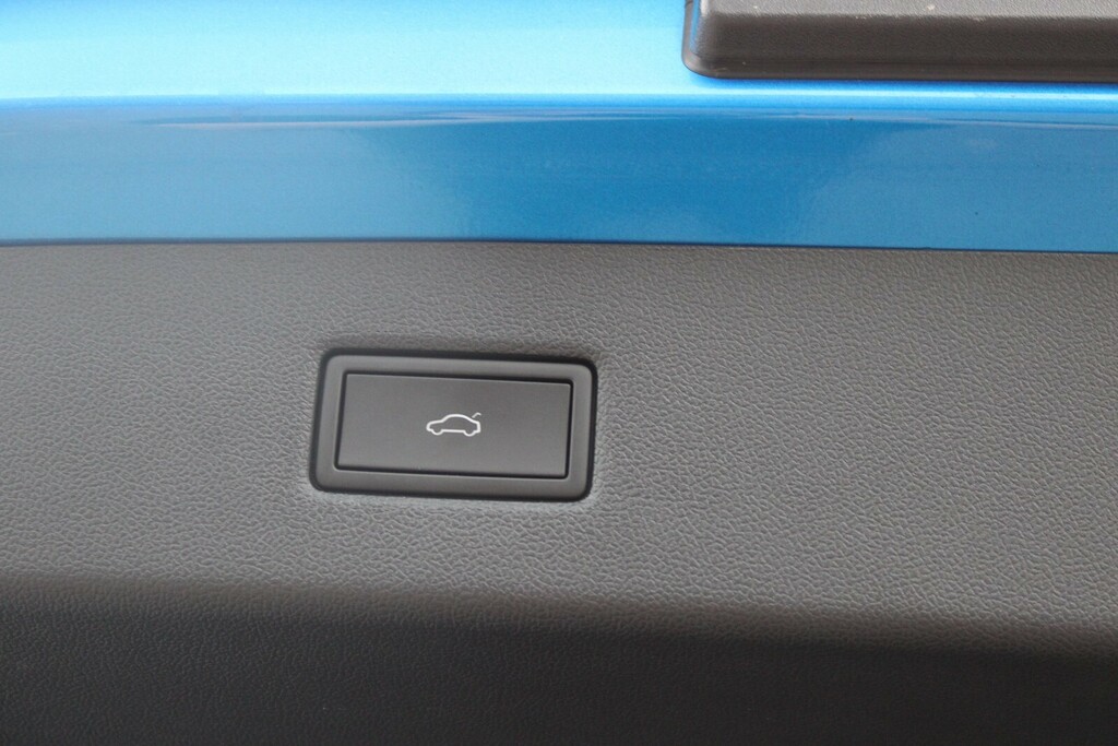 Ford Explorer 250Kw Premium 79Kwh Awd 2024 Blue #19