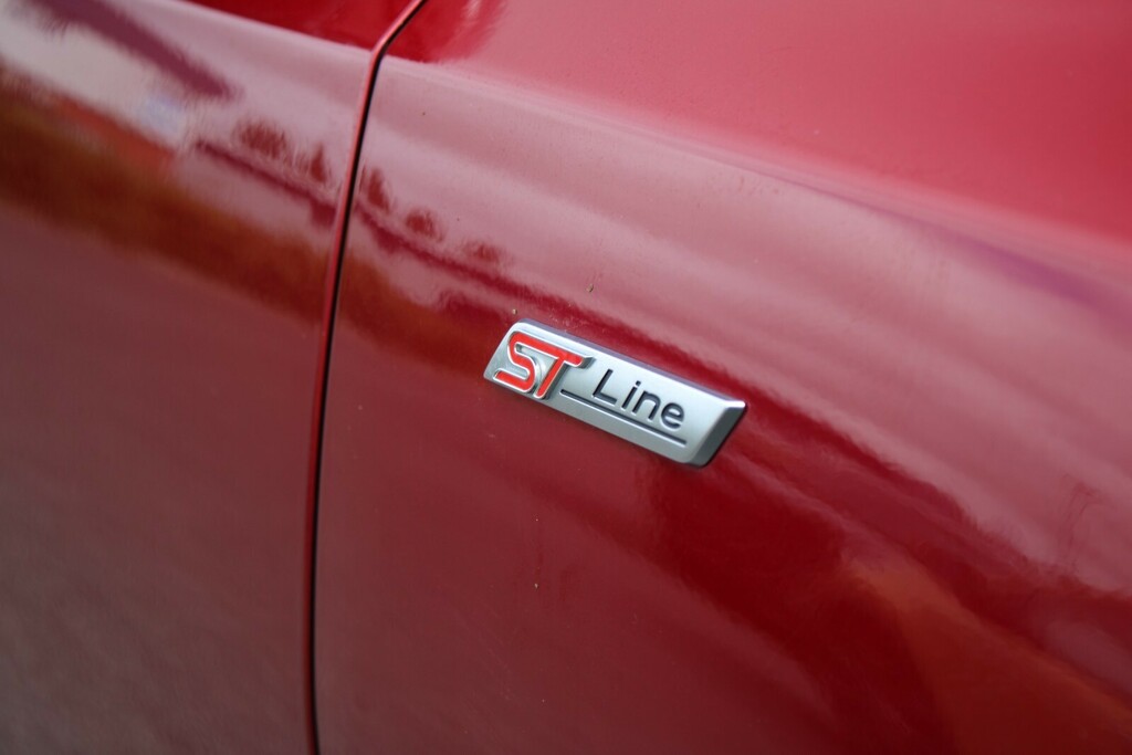 Ford Focus 1.0 Ecoboost 125 St-line DG69XZX Red #6