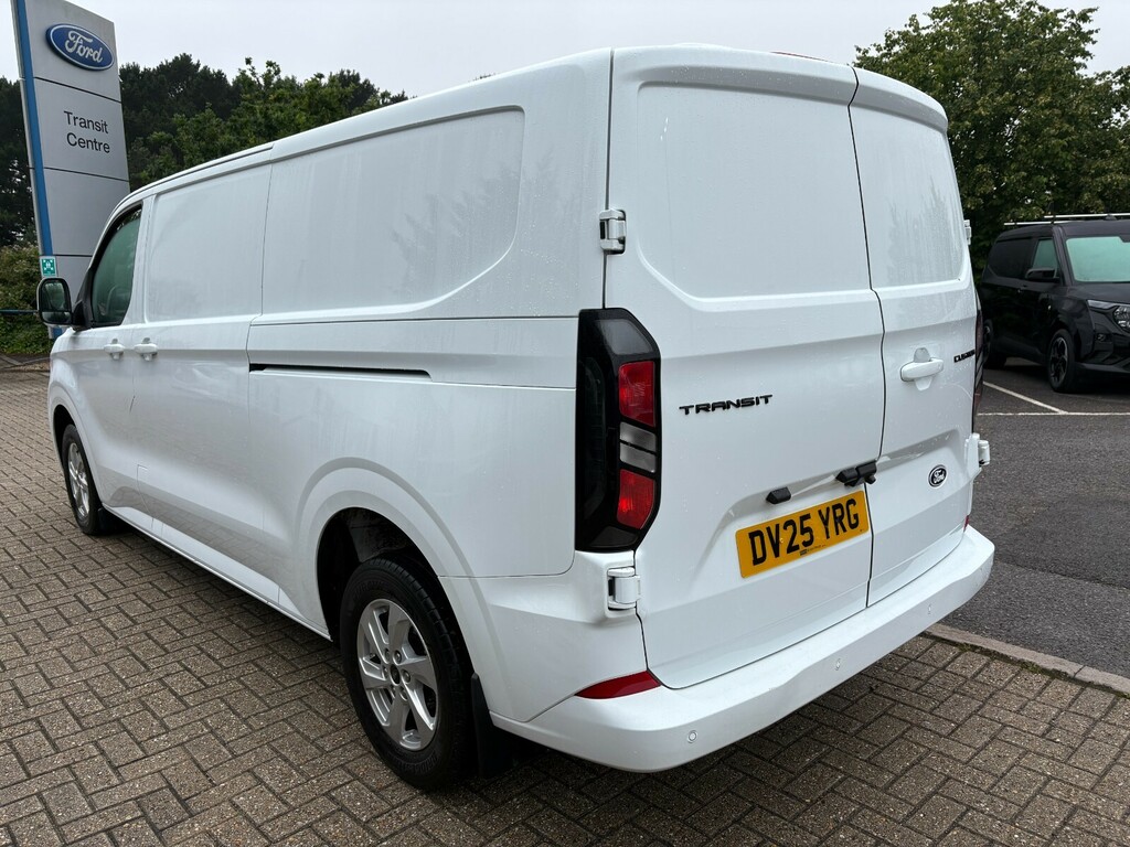 Ford Transit Custom 2.0 Ecoblue 136Ps H1 Van Limited DV25YRG White #5