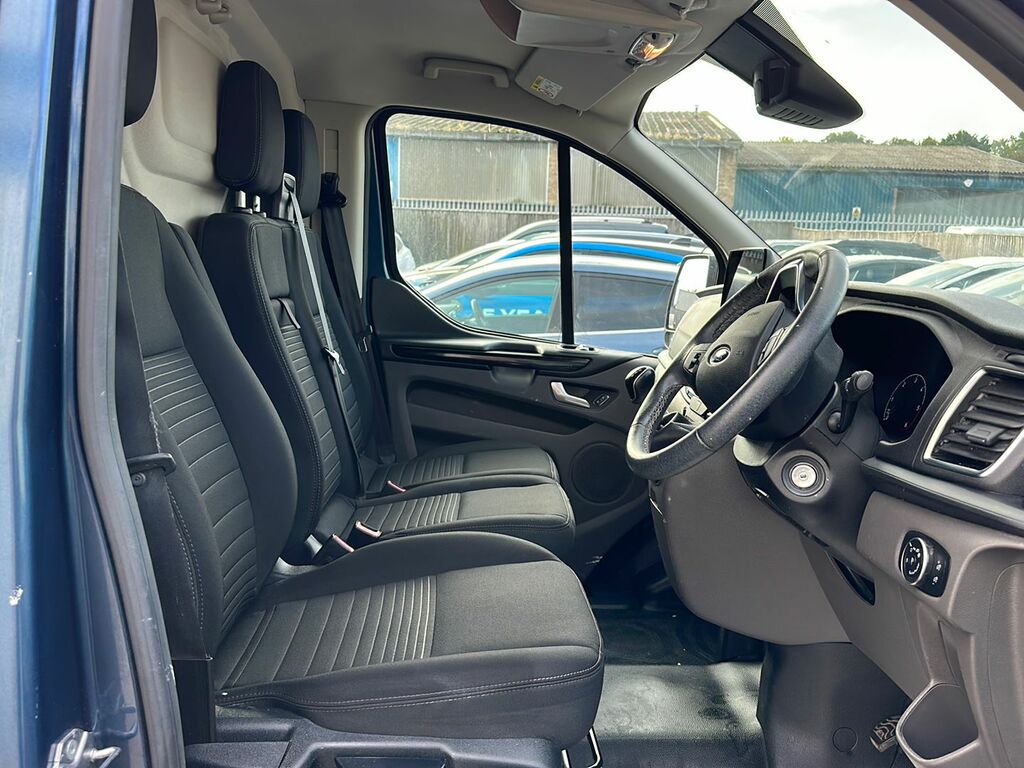 Ford Transit Custom Ford 300 L2 Die 2.0 Ecoblue 130Ps Low Roof Trend V White #9
