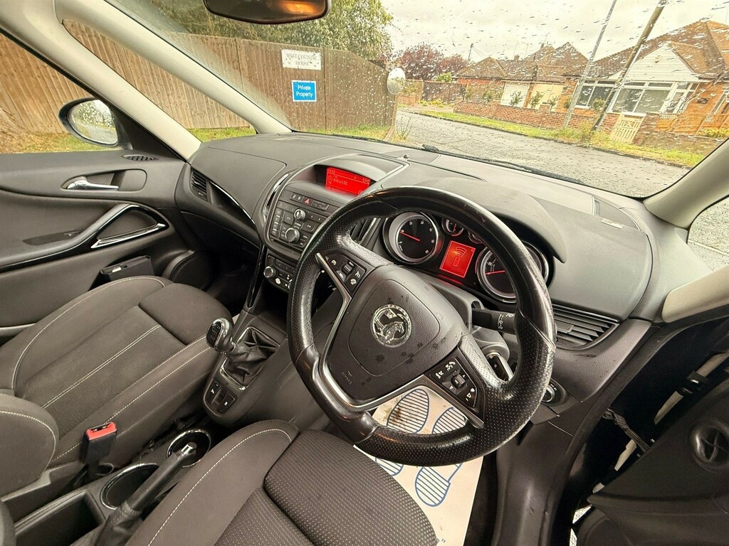 Vauxhall Zafira Tourer Elite Ss Brown #14