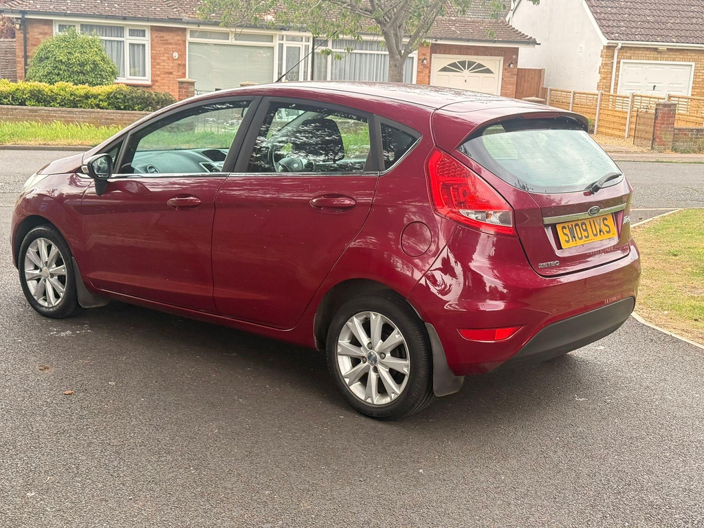 Ford Fiesta 1.25 Zetec #6
