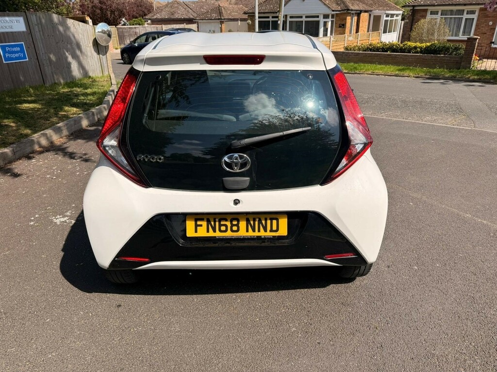 Toyota Aygo 1.0 Vvt-i X-play Euro 6  #5