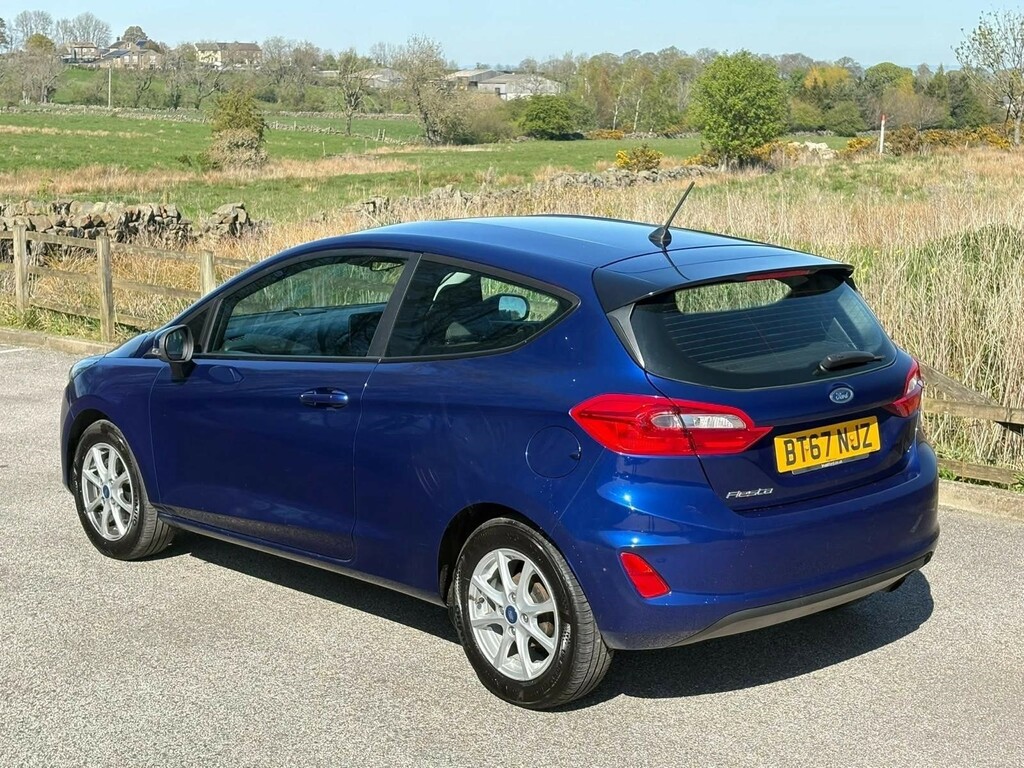 Ford Fiesta 1.1 Ti-vct Zetec Euro 6 Ss  #2