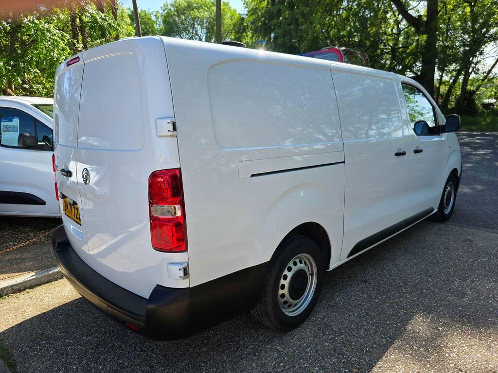 Vauxhall Vivaro Panel Van 1.5 Turbo D 2900 Edition L2 H1 Euro 6 S BK71TZE White #3
