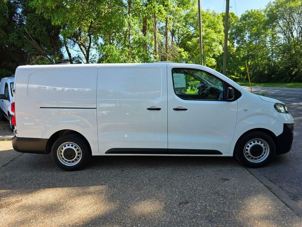 Vauxhall Vivaro Panel Van 1.5 Turbo D 2900 Edition L2 H1 Euro 6 S BK71TZE White #2