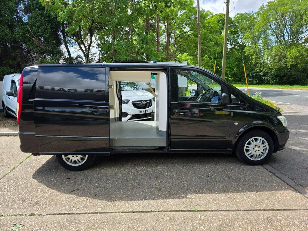 Mercedes-Benz Vito Vito 113 Cdi White #9