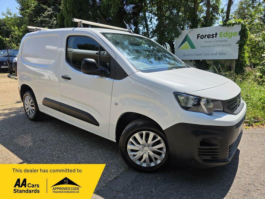 Peugeot Partner Panel Van 1.5 Bluehdi 1000 Professional Standard P White